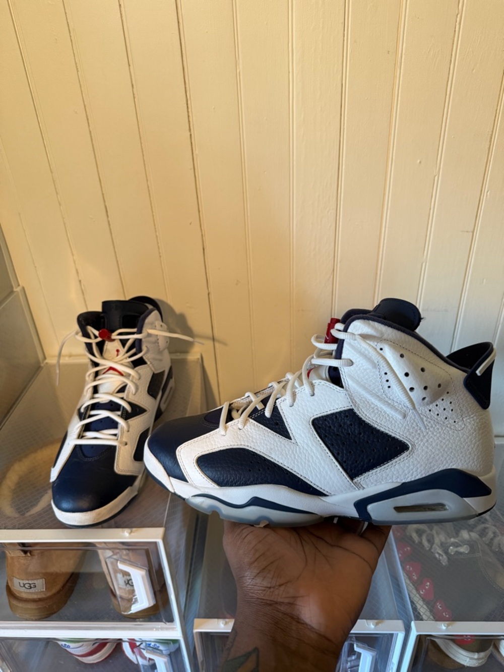 Jordan Retro High-Top Sneakers in Navy and White